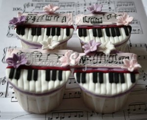piano-cupcakes-chopin-nocturnes-op9-no2-c